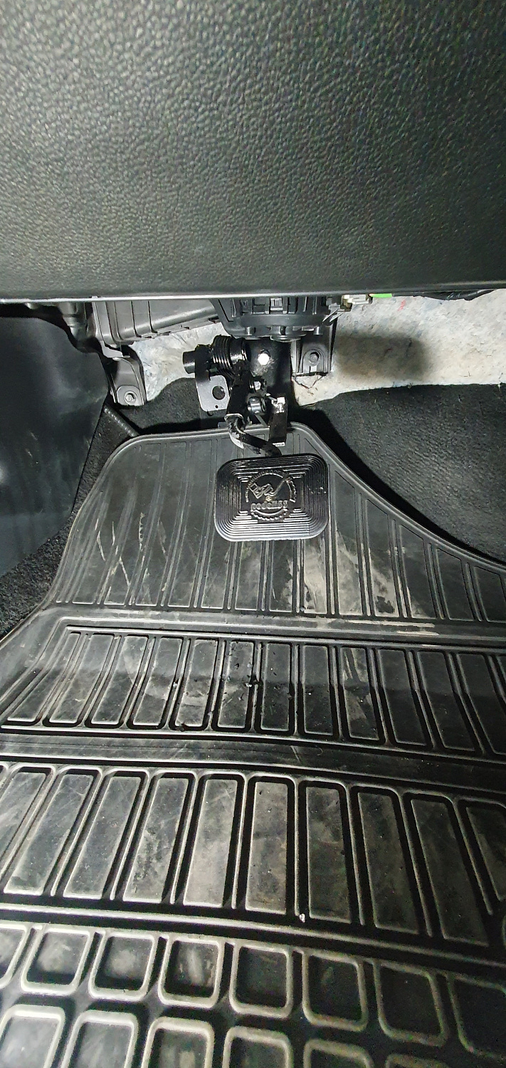 Установка тросовых педалей на Kia Ceed 2013 (автомат, 1шт.)